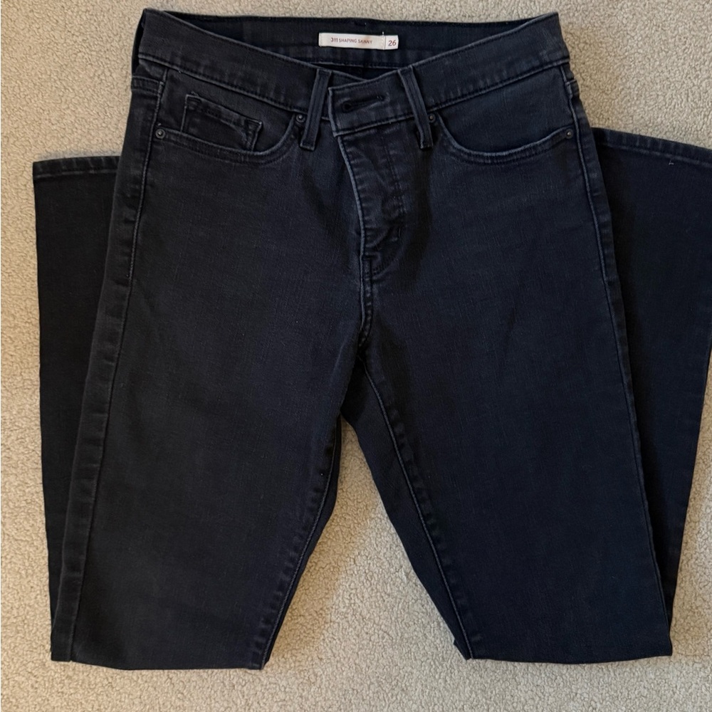 Levi's Women's Black 311 Shaping Skinny Jeans Straight Leg Size 26